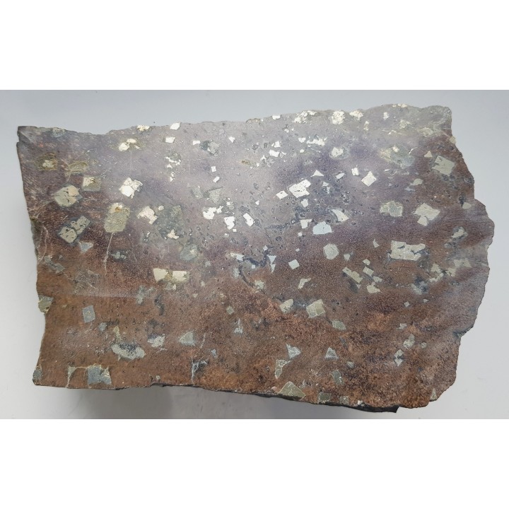 Piryty w hornfelsie z Rędzin