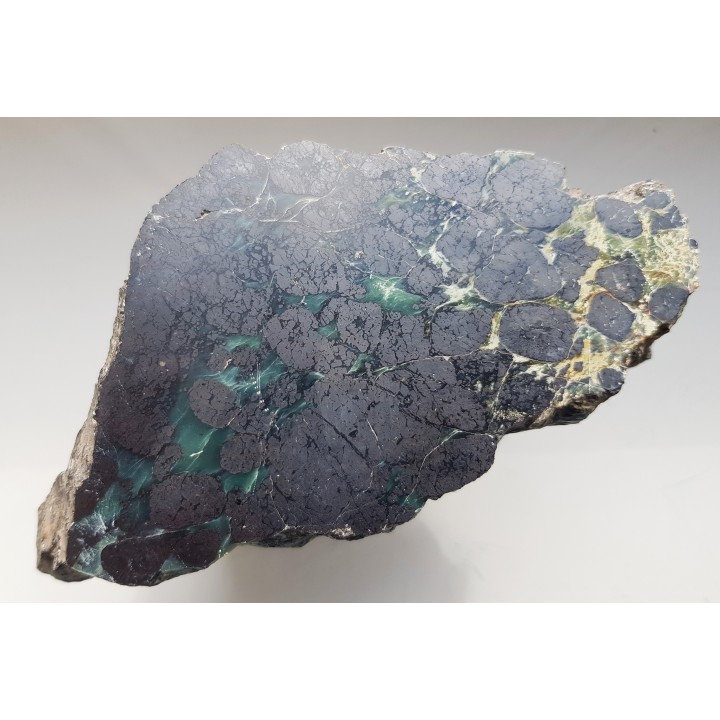 Okaz rudy chromitowej z Tąpadeł k. Sobótki