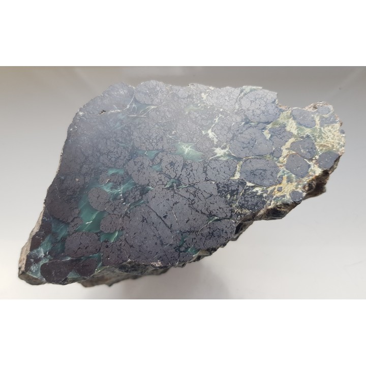 Okaz rudy chromitowej z Tąpadeł k. Sobótki