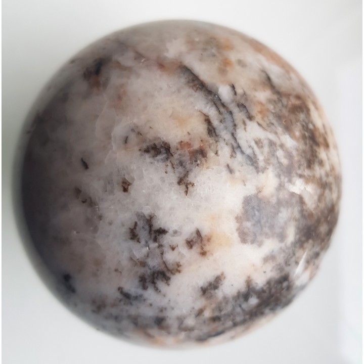 Kula z żyły kwarcowej z wolframitem z Bułgarii