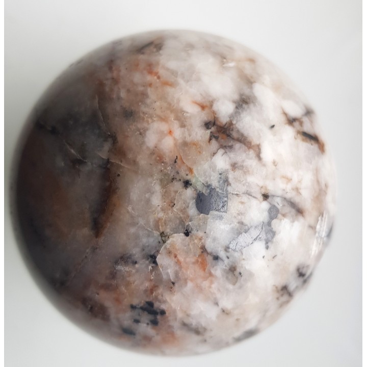 Kula z żyły kwarcowej z wolframitem z Bułgarii