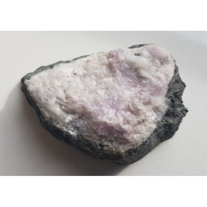 Ametyst w gabrze z Nowej Rudy - Słupca