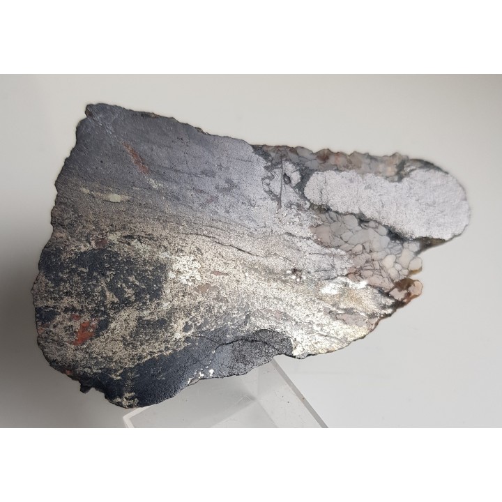 Pirotyn, piryt, magnetyt i martyt z Kowar