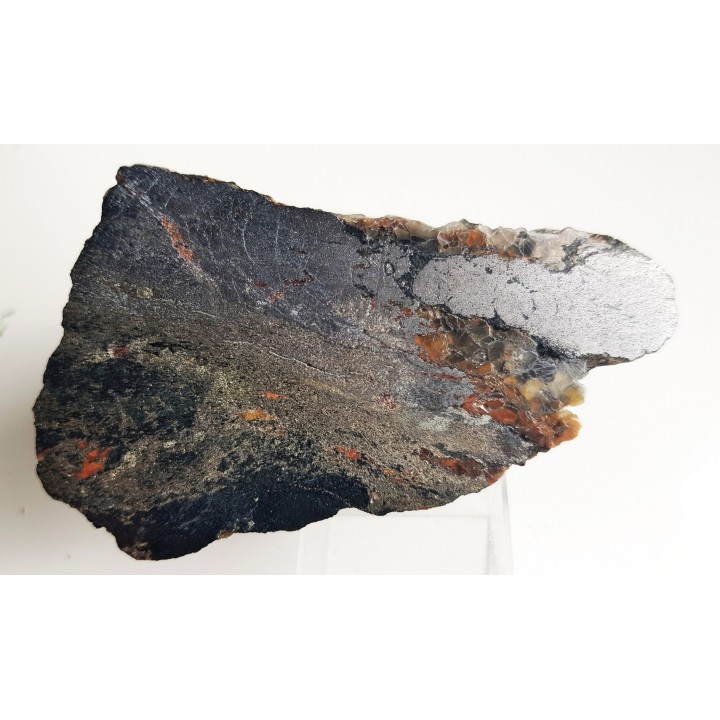 Pirotyn, piryt, magnetyt i martyt z Kowar