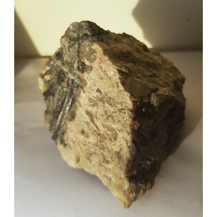 Turmalin w pegmatycie ze Szklar k. Ząbkowic Śl.