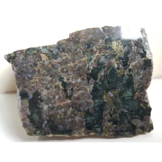 Skapolit, chalkopiryt i molibdenit w skarnie ze Svappavaary, Norrbotten (Szwecja)