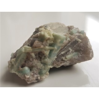 Akwamaryn z Ptasich Gniazd k. Szklarskiej Poręby