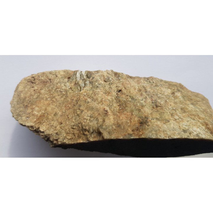 Krystaliczny, zielony wezuwian z Jordanowa Śląskiego