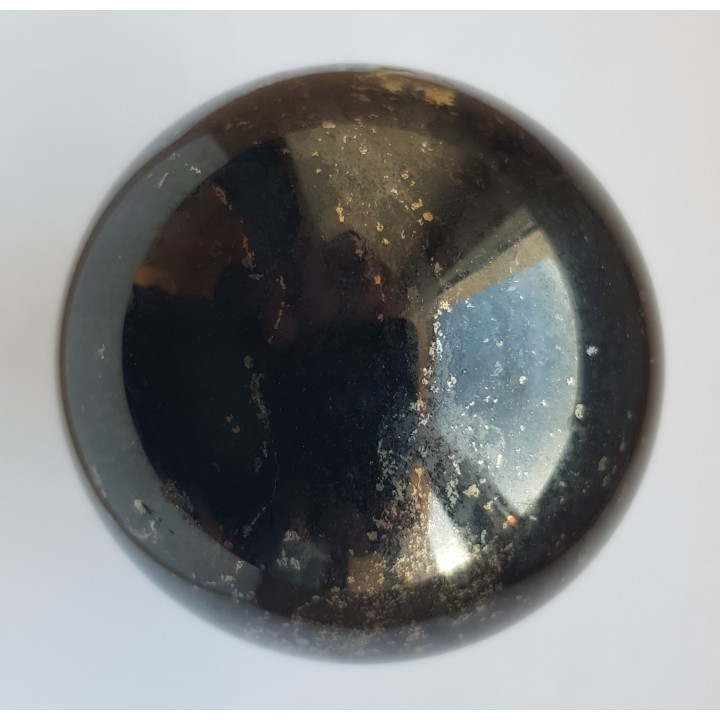 Czarna kula z kruszcami z Miedzianki k. Janowic Wlk.