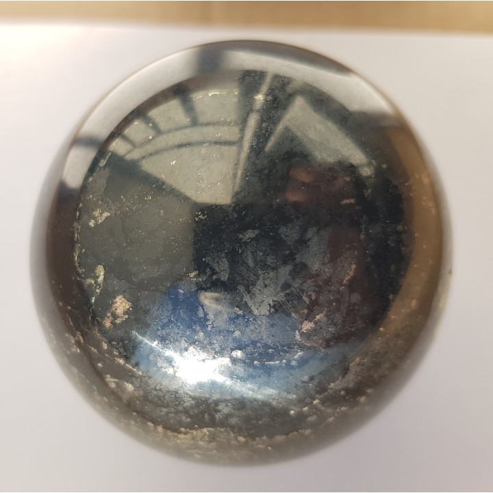 Czarna kula z kruszcami z Miedzianki k. Janowic Wlk.