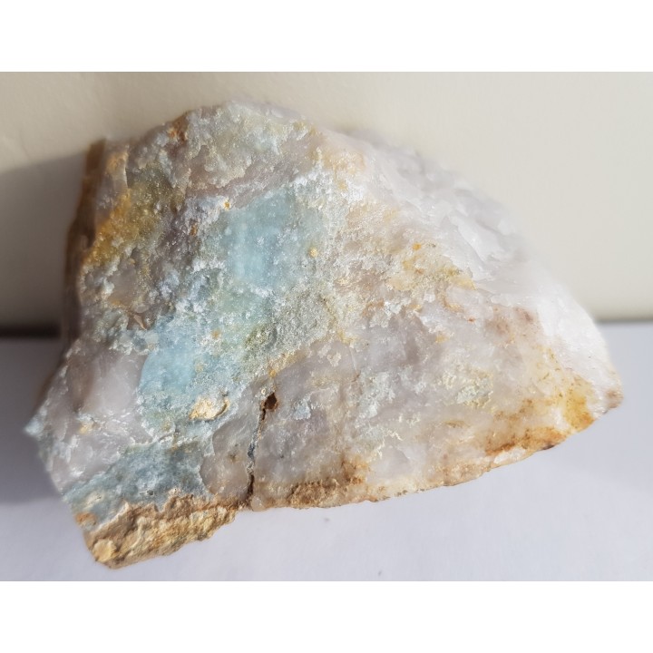 Błękitny wavellit z Gozdna w Górach Kaczawskich