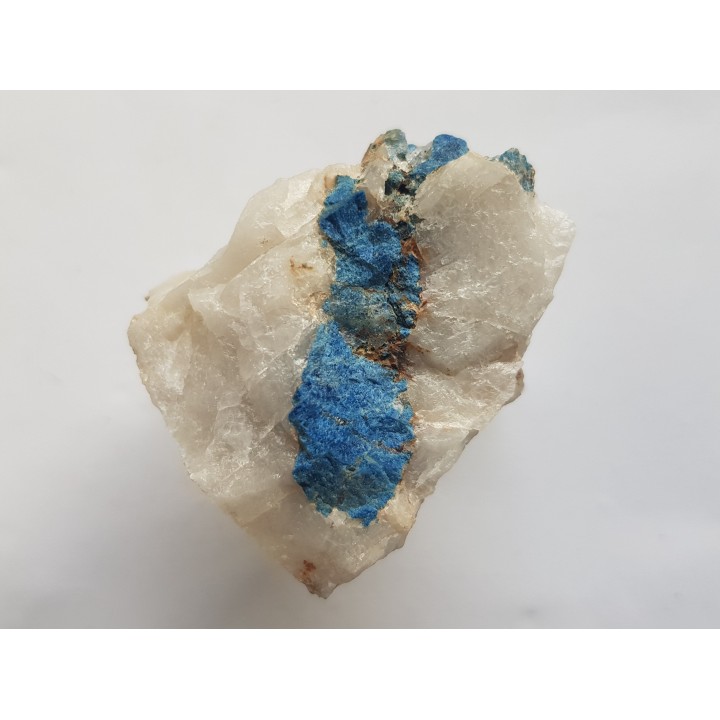 Lazulit w kwarcu z Kostolanów pod Tribecem (Słowacja)