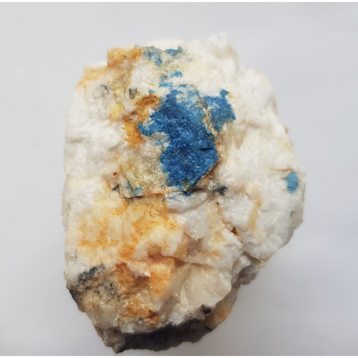 Lazulit w kwarcu z Kostolanów pod Tribecem (Słowacja)