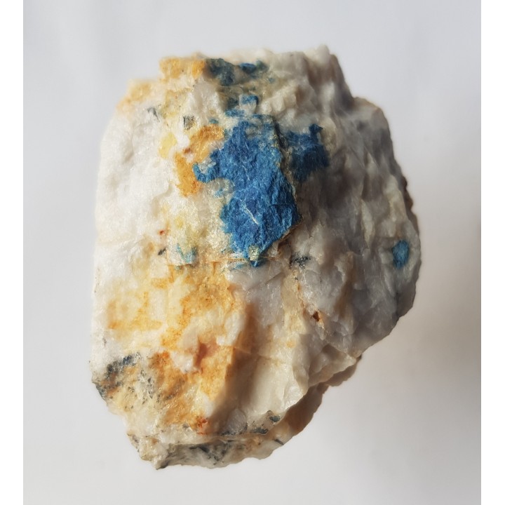 Lazulit w kwarcu z Kostolanów pod Tribecem (Słowacja)