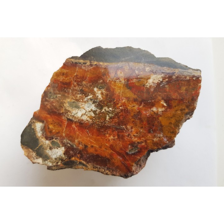 Jaspis w trachybazalcie z Borówna