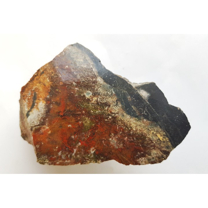 Jaspis w trachybazalcie z Borówna