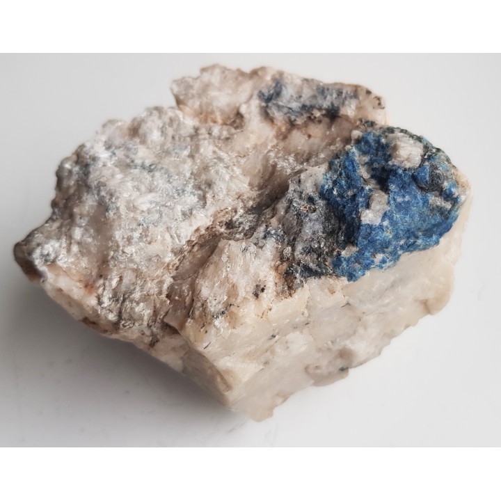 Okazały lazulit w kwarcu z Kostolanów pod Tribecem (Słowacja)