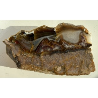 Agat z Bierkowic z aluwiów rzeki Ścinawki