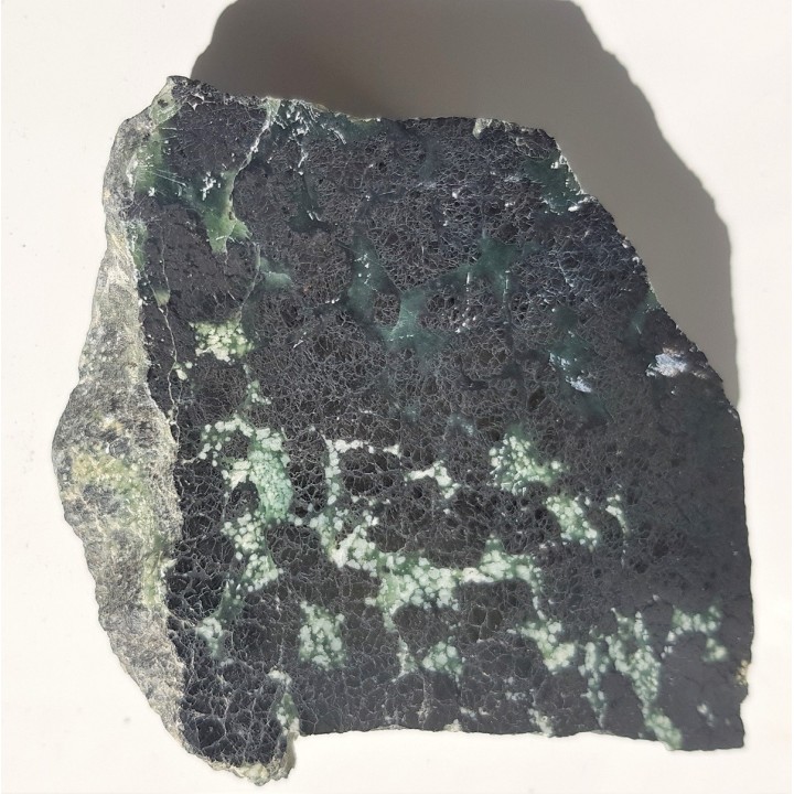 Płytka rudy chromitowej z Tąpadeł k. Sobótki