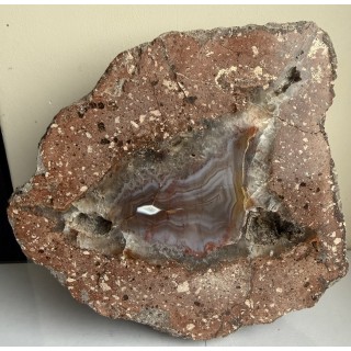 Piękny, duży agat z Nowego Kościoła