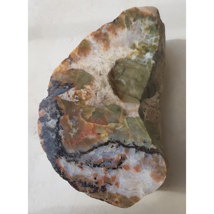 Duża konkrecja chalcedonowa z aluwiów Nysy Kłodzkiej