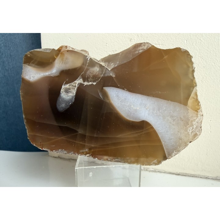 Miodowy agat rzeczny z aluwiów Nysy Kłodzkiej koło Paczkowa