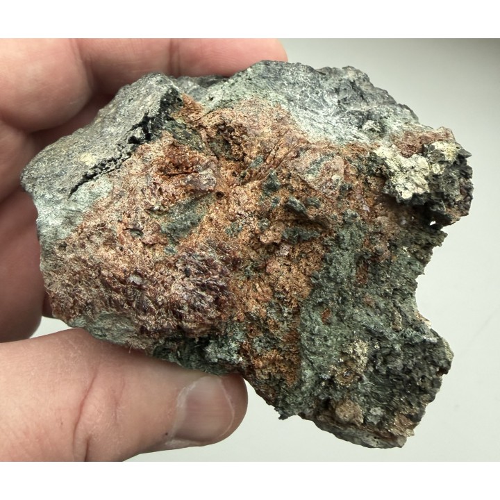 Granat, amfibole, epidot i piryt z Kowar