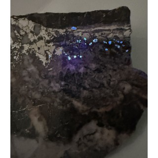 Obfity scheelit w rudzie chalkopirytowo-arsenopirytowej z Radzimowic