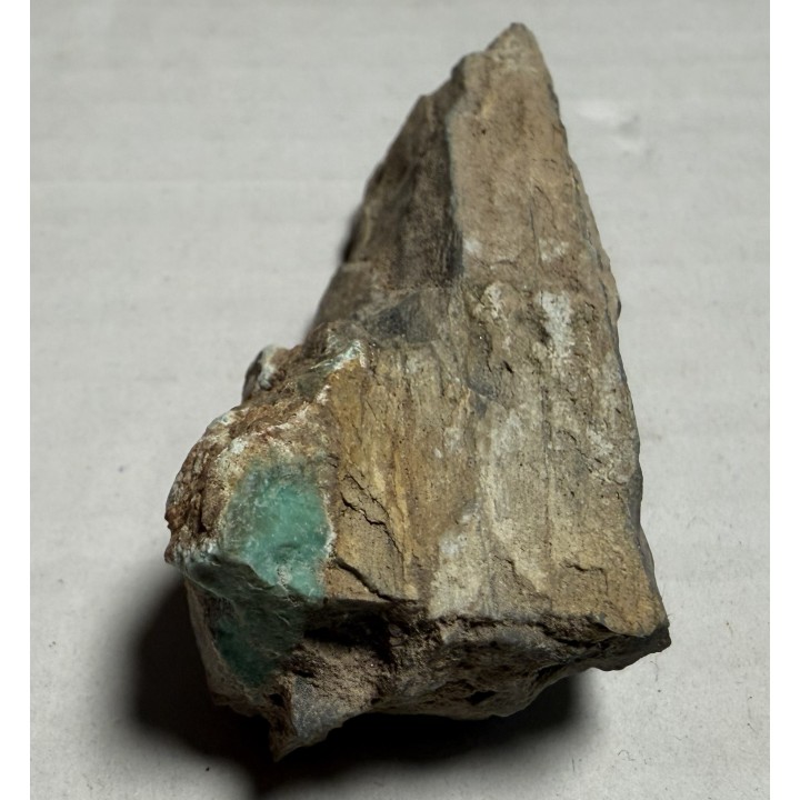 Turkus w skale macierzystej z Pustkowa Wilczkowskiego