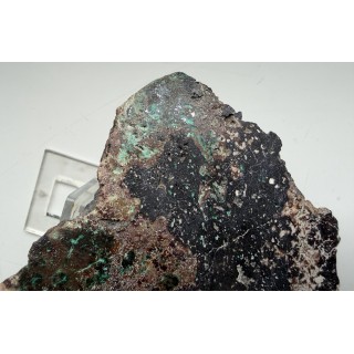 Miedź rodzima w melafirze migdałowcowym z Sokołowca w Górach Kaczawskich