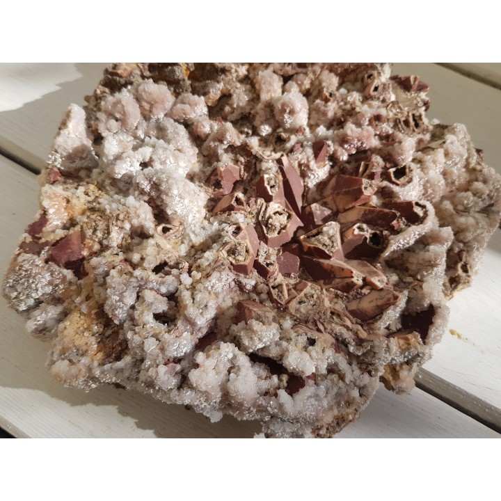 Duża szczotka pseudomorfoz dolomitu po kalcycie z Rędzin k. Kamiennej Góry