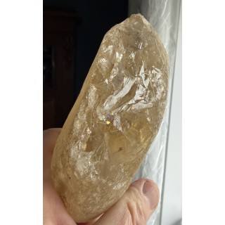 Unikat - otoczak kryształu górskiego z aluwiów Bobru