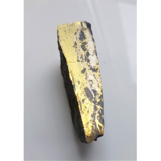 Polerowany fragment żyły kruszcowej z Miedzianki sudeckiej