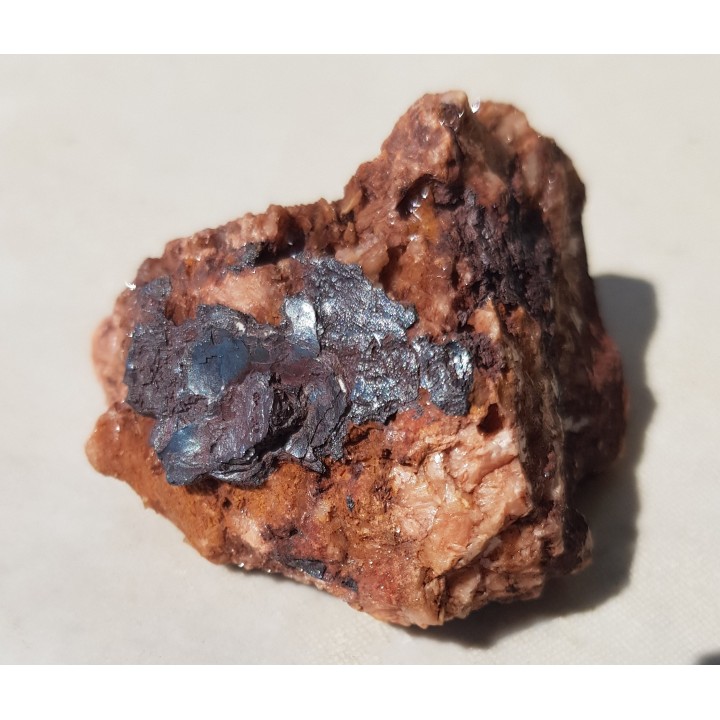 Hematyt na barycie z kopalni Wilcza