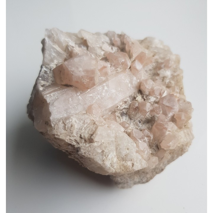 Szczotka kwarców różowych z Izerskich Garbów