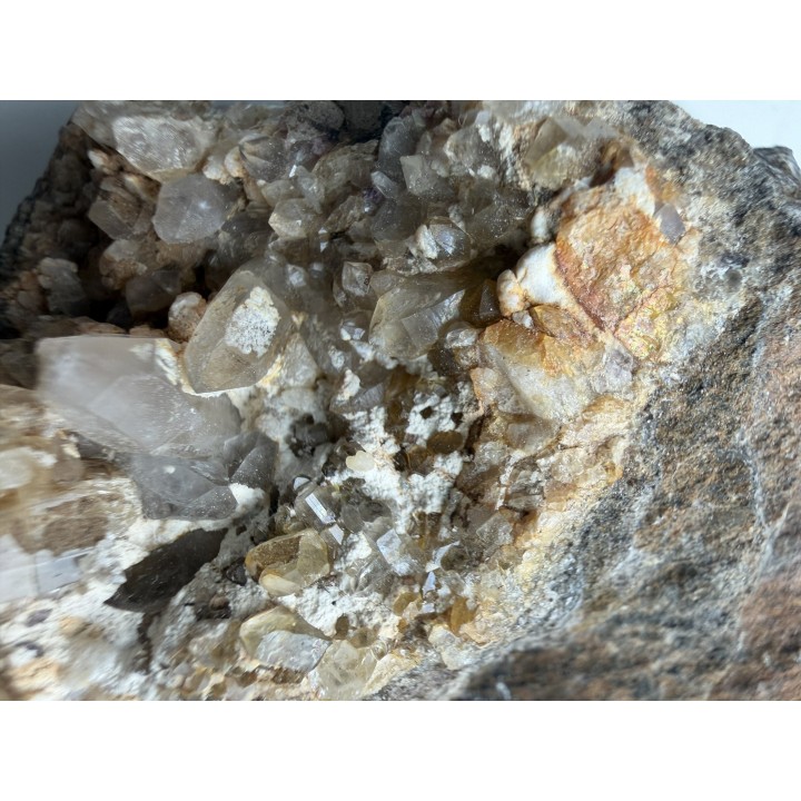 Topaz w grejzenie z Czech