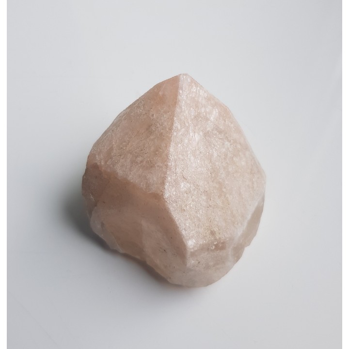 Kryształ kwarcu różowego z Izerskich Garbów