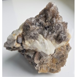 Tabliczkowaty columbit w pegmatycie z Piławy Górnej