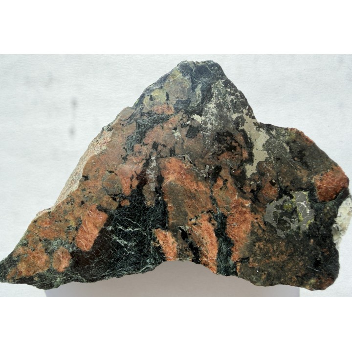 Ozdobny skarn z Kowar