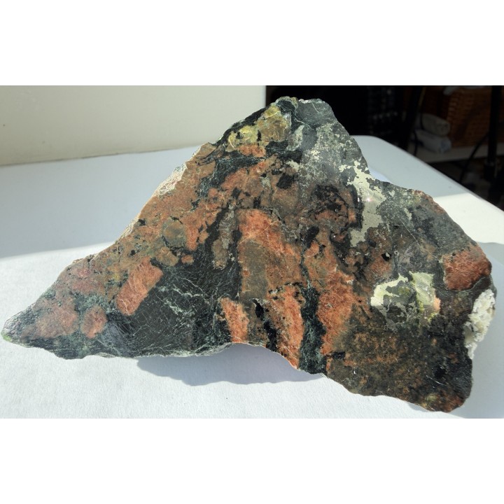 Ozdobny skarn z Kowar