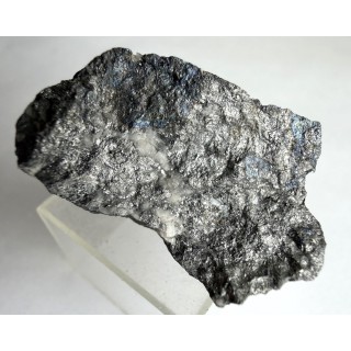 Skutterudyt z Cobalt, Ontario, Kanada