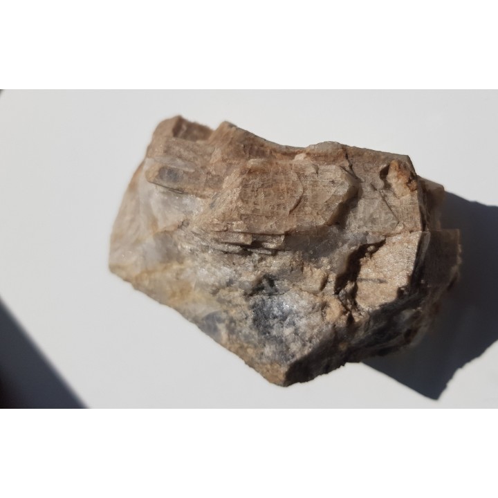 Duże kryształy diopsydu z Gromnika k. Strzelina