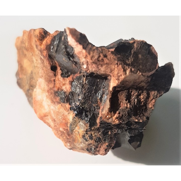 Fergusonit, ilmenit, monacyt oraz gadolinit ze Szklarskiej Poręby