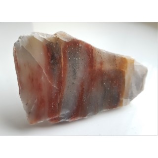 Płytka ozdobnego kwarcytu z wrostkami pirytu z Jegłowej