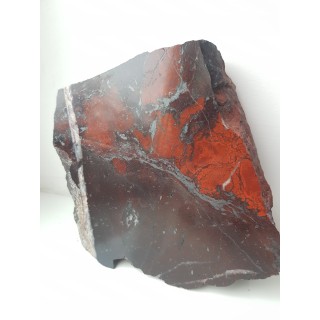 Jaspis koralowy z kulmu niecki śródsudeckiej