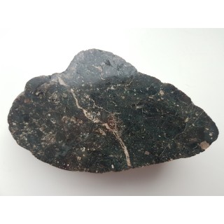 Ciemnozielona skała krzemionkowa ze zlepieńców kulmu niecki śródsudeckiej