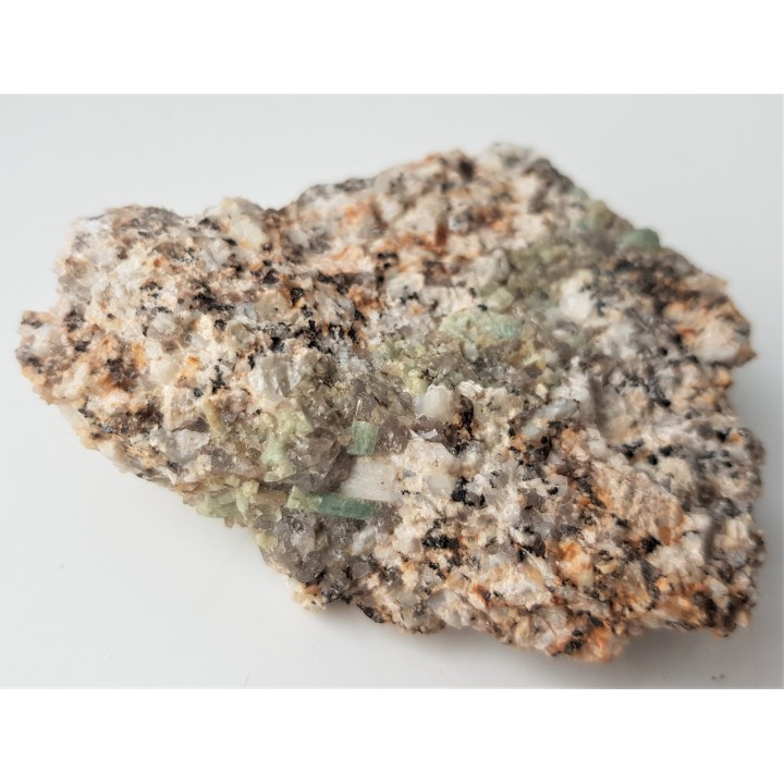 Akwamaryn z Ptasich Gniazd k. Szklarskiej Poręby