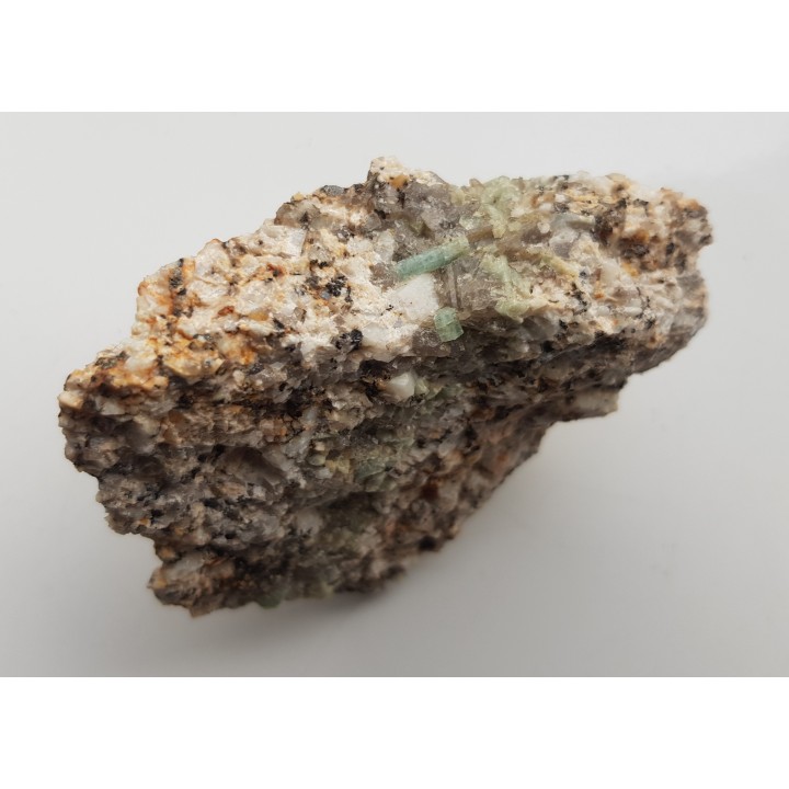 Akwamaryn z Ptasich Gniazd k. Szklarskiej Poręby