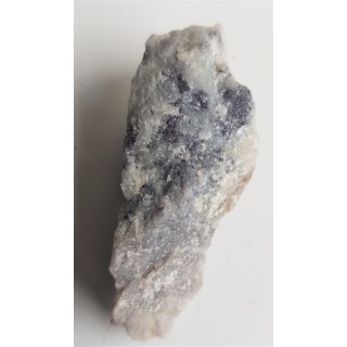 Spinele w marmurze z Łażan k. Żarowa