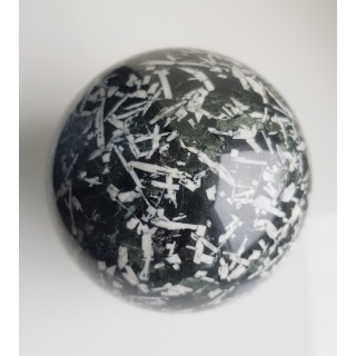 Kula z ozdobnego gabra z Nowej Rudy